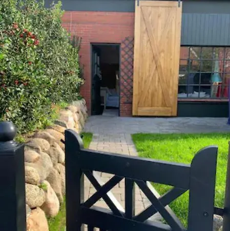 Apartamento Loft-2-gemuetliches-kaminloft-mit-kleinem-garten Archsum