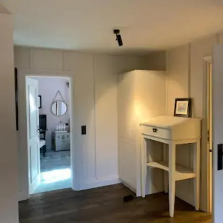 Loft-2-gemuetliches-kaminloft-mit-kleinem-garten Apartamento *